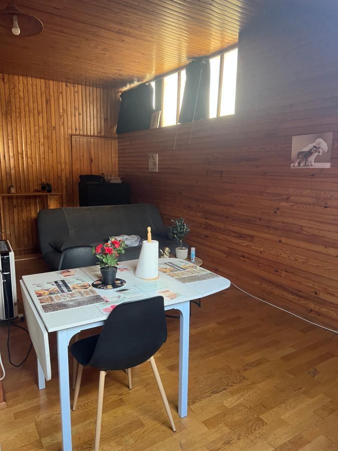 Studio En Plein Coeur Tulle Leilighet Eksteriør bilde
